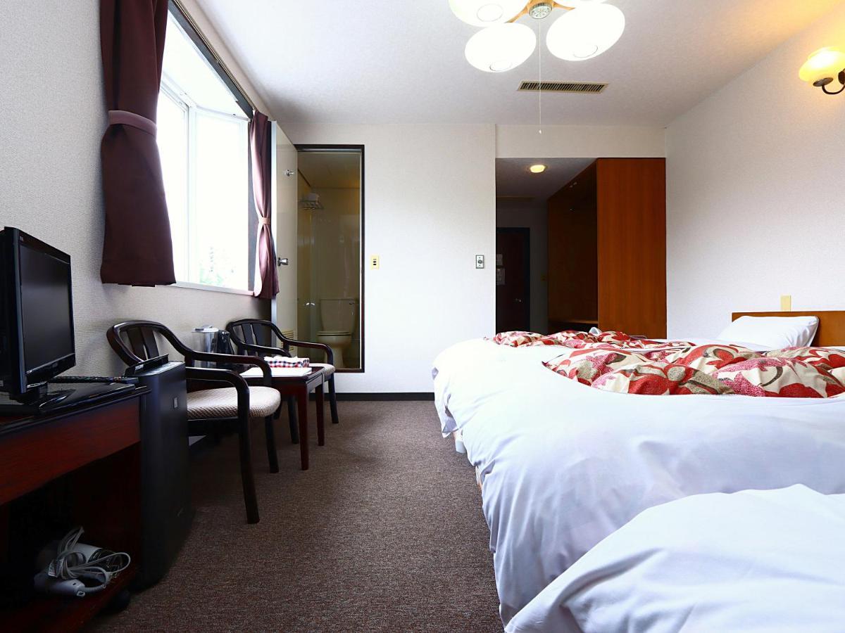 Hotel New Bernina Nagano Exterior foto